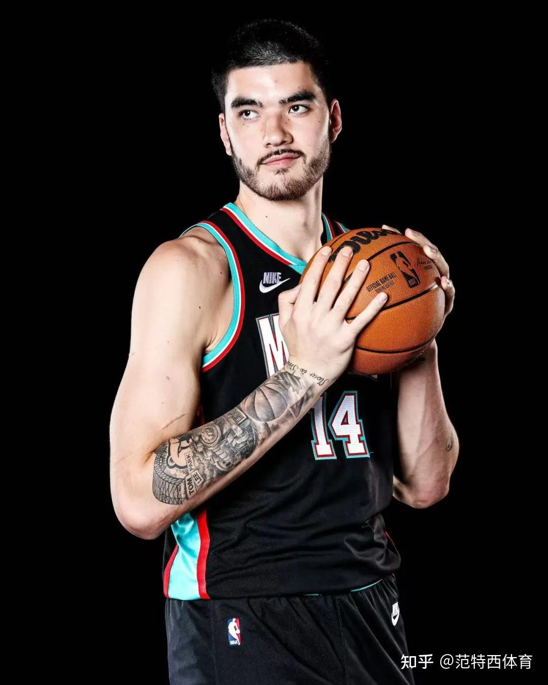 开云体育-关于孟菲斯灰熊发布备战花絮,今晚战术微调,NBA季后赛任务艰巨,球探报告显示潜力的信息