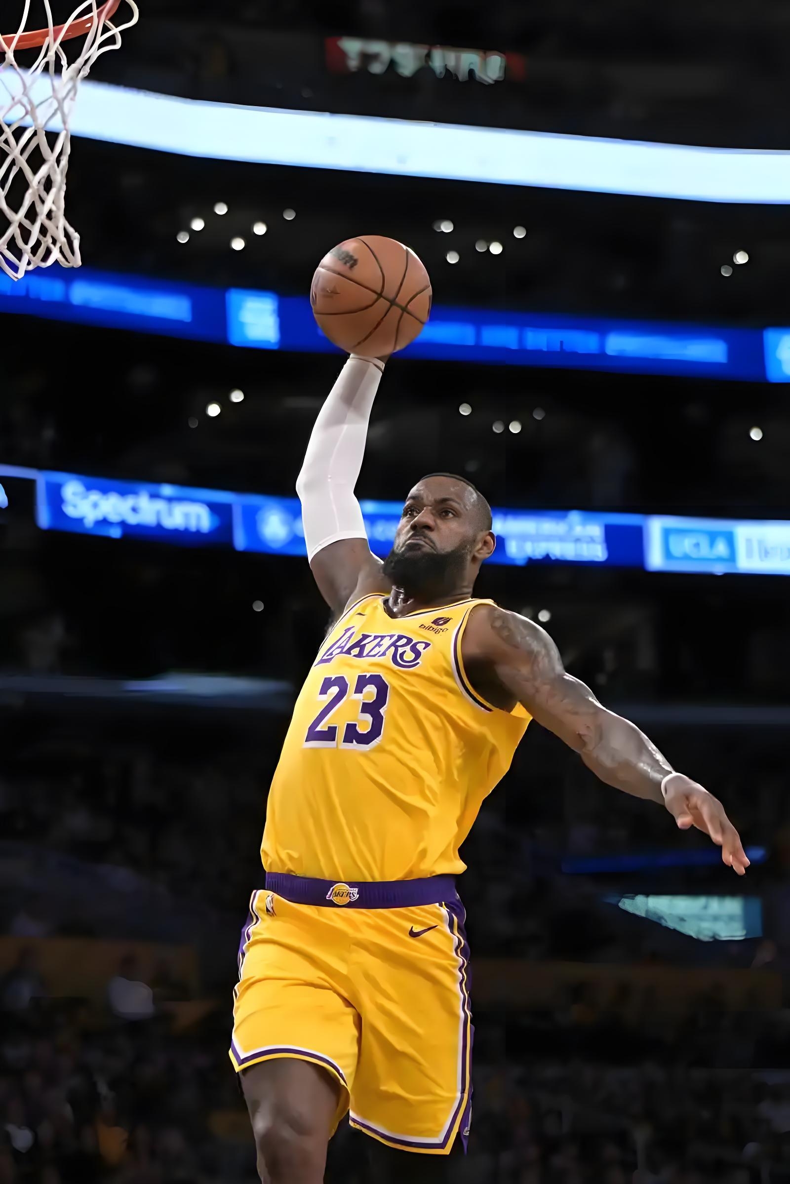 开云-包含赛地聚焦:欧超杯国际比赛日热度飙升,山东男篮止住颓势,更衣室稳定,球探报告显示潜力的词条