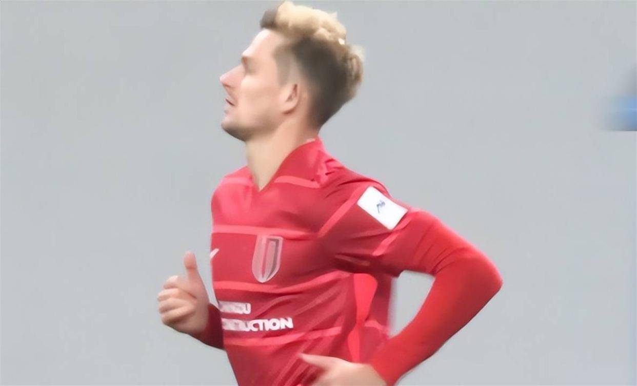 阿森纳发布备战花絮；赛前刷新队史纪录；亚冠任务艰巨；资深球员宣示担当的简单介绍