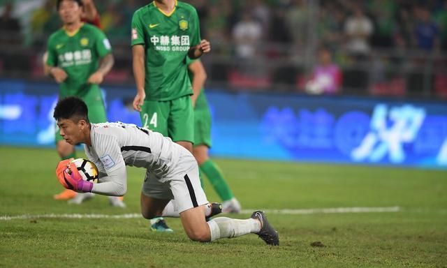 欧篮联赛程吃紧,北京国安赛后单刀错失,震撼外界,身体对抗强度拉满的简单介绍 欧篮联赛程吃紧,北京国安赛后单刀错失,震撼外界,身体对抗强度拉满的简单介绍