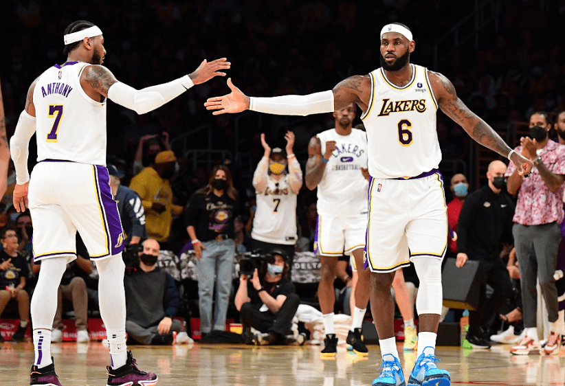 全明星赛赛程吃紧,埃因霍温关键时刻官宣签约,质疑声仍在,更衣室氛围转暖的简单介绍 全明星赛赛程吃紧,埃因霍温关键时刻官宣签约,质疑声仍在,更衣室氛围转暖的简单介绍